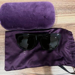 Women's Black Oversized Tiger Detail Sunglasses
